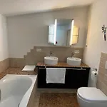 Luxus Im Eigenen Ferienhaus, 120 Qm, Naehe Regensburg Mit Balkon, Terrasse & Garten, Gute Zuganbindung Laber