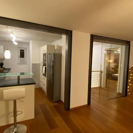 Luxus Im Eigenen Ferienhaus, 120 Qm, Naehe Regensburg Mit Balkon, Terrasse & Garten, Gute Zuganbindung * Laber