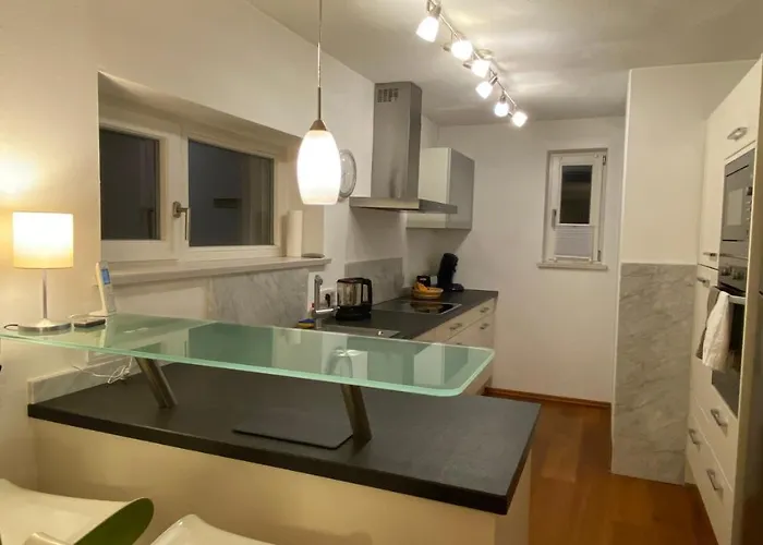 Luxus Im Eigenen Ferienhaus, 120 Qm, Naehe Regensburg Mit Balkon, Terrasse & Garten, Gute Zuganbindung アパート