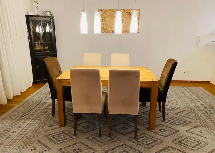 Luxus Im Eigenen Ferienhaus, 120 Qm, Naehe Regensburg Mit Balkon, Terrasse & Garten, Gute Zuganbindung アパート *